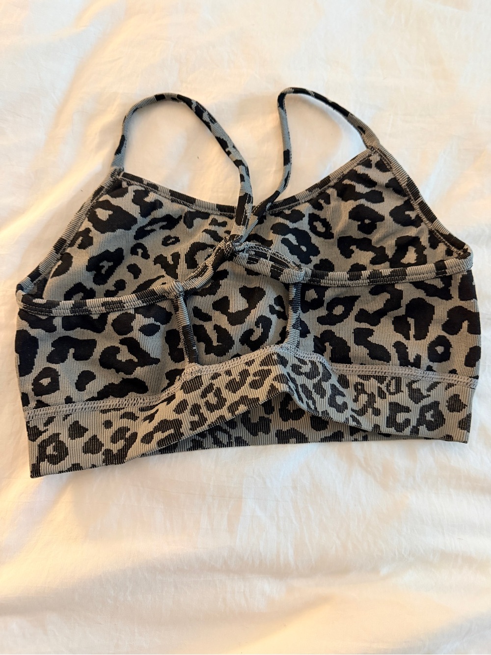 SHEIN Taupe and Black Leopard Seamless Sports Bra + Leggings Set - Picture 3 of 5